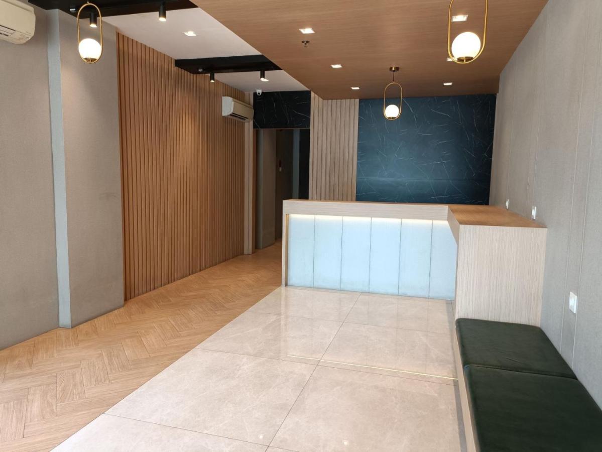 Hotel Odua Golden Mansyur Medan Exterior foto